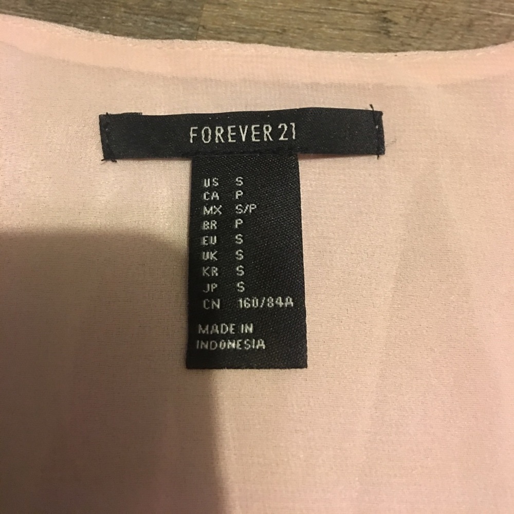 💗Forever 21 PINK Crop Long Sleeve Top💗 - Picture 4 of 4